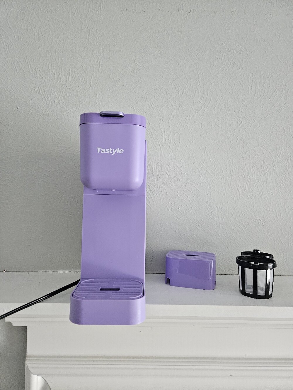 NWOT Tastyle Any Brew Mini Single Serve Coffee Maker- Purple